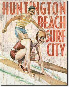 HUNTINGTON BEACH PLÅTSKYLT 40,5x31,5cm