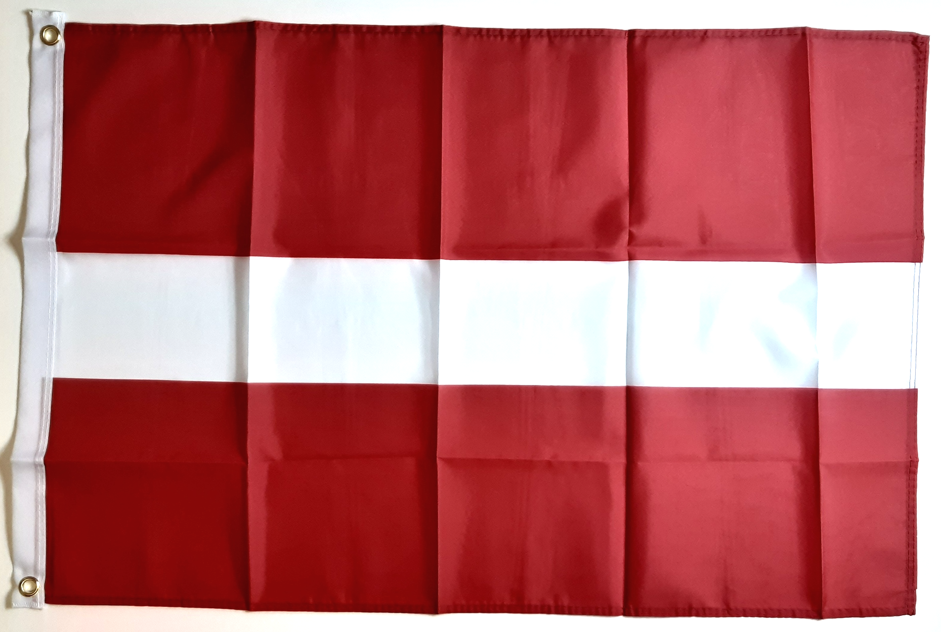 LETTLAND FLAGGA 150X90CM