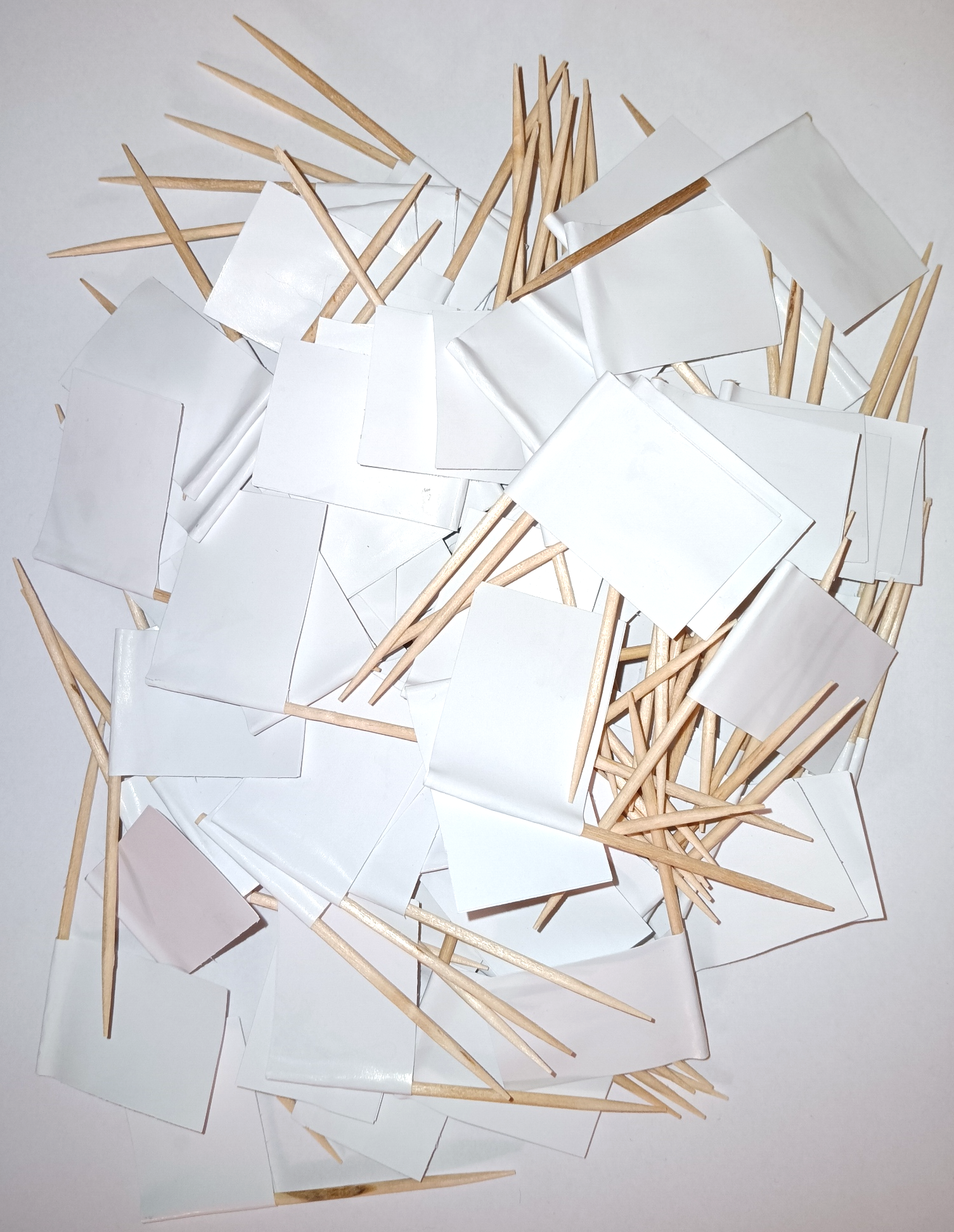 VITA COCKTAILFLAGGOR 100st