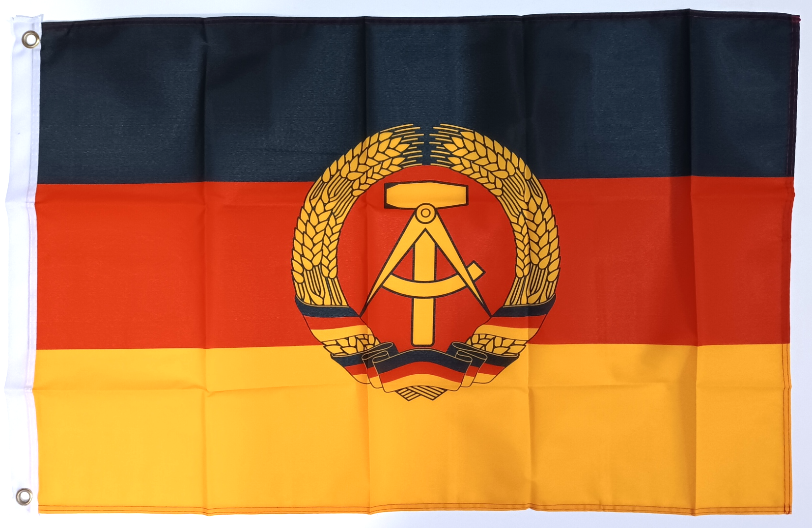 ÖSTTYSKLAND FLAGGA 90X60CM
