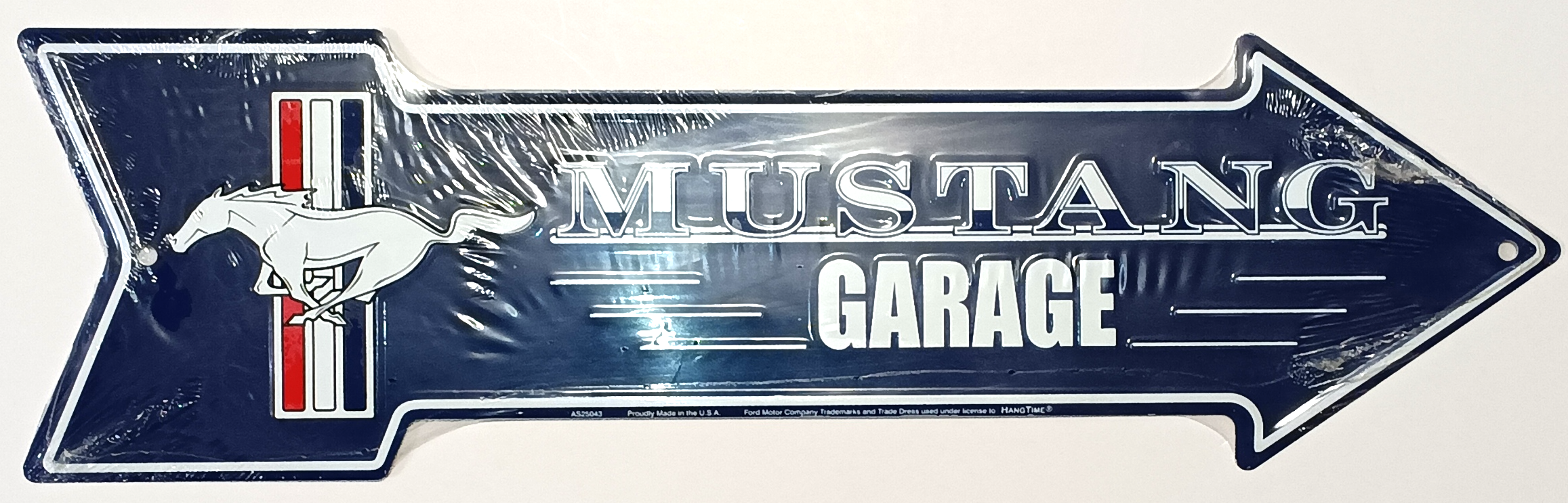 FORD MUSTANG PLÅTSKYLT I ALUMINIUM ca500x150mm