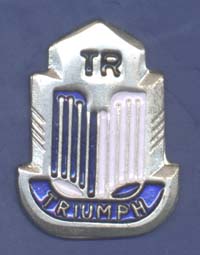 TRIUMPH TR PIN