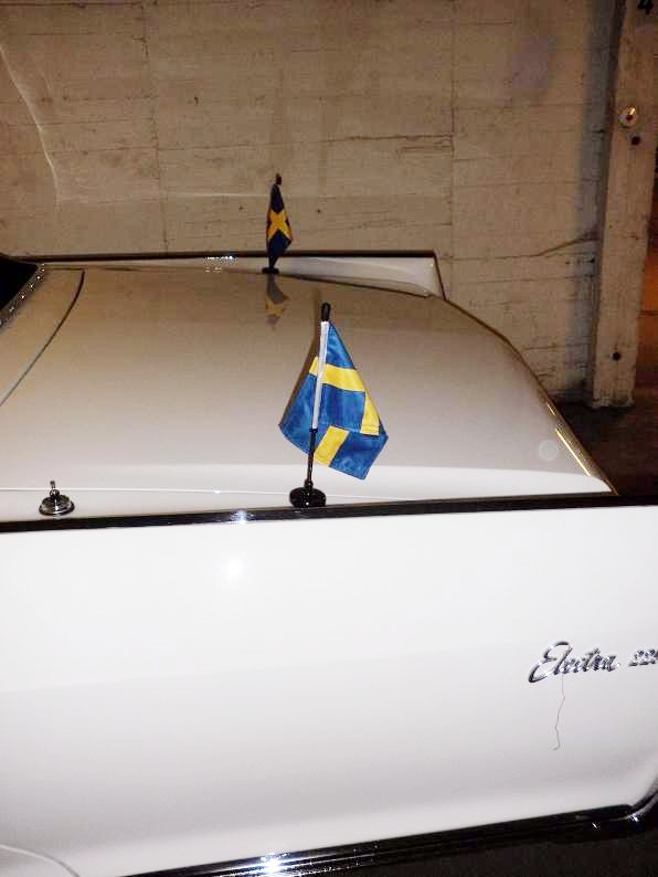 SVERIGE SKÄRMFLAGGA *NU MED STARKARE OCH STÖRRE MAGNET*