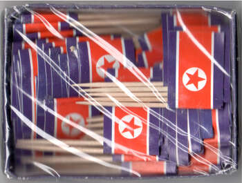 NORDKOREA COCKTAILFLAGGOR 100st