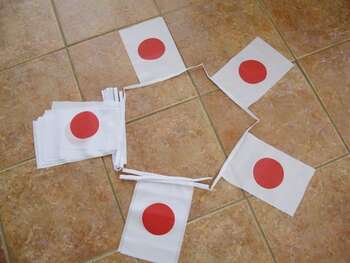 JAPAN FLAGGSPEL 6 METER LÅNGT MED 20 FLAGGOR
