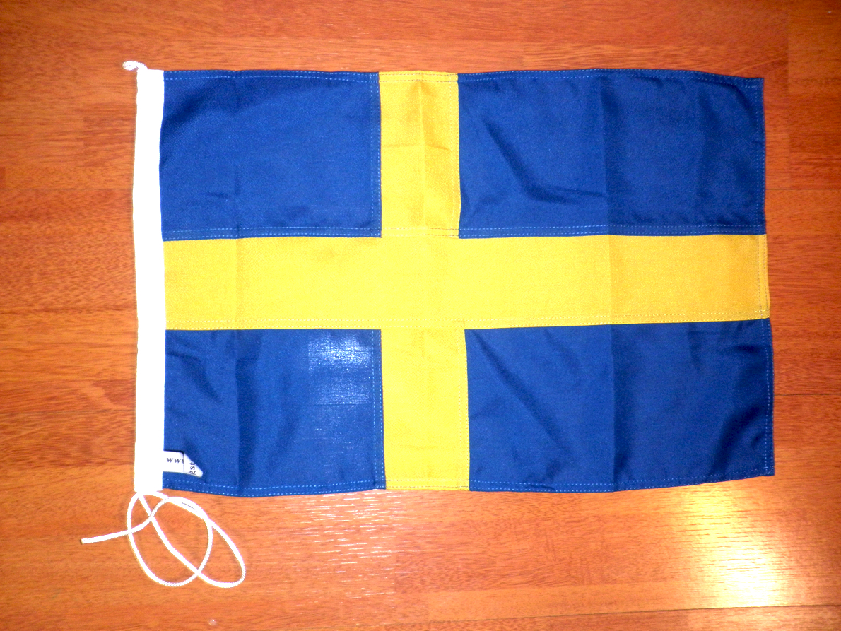 SVERIGE SYDD BÅTFLAGGA PREMINUM 60X38CM, ÖGLA UPPE, REP NERE