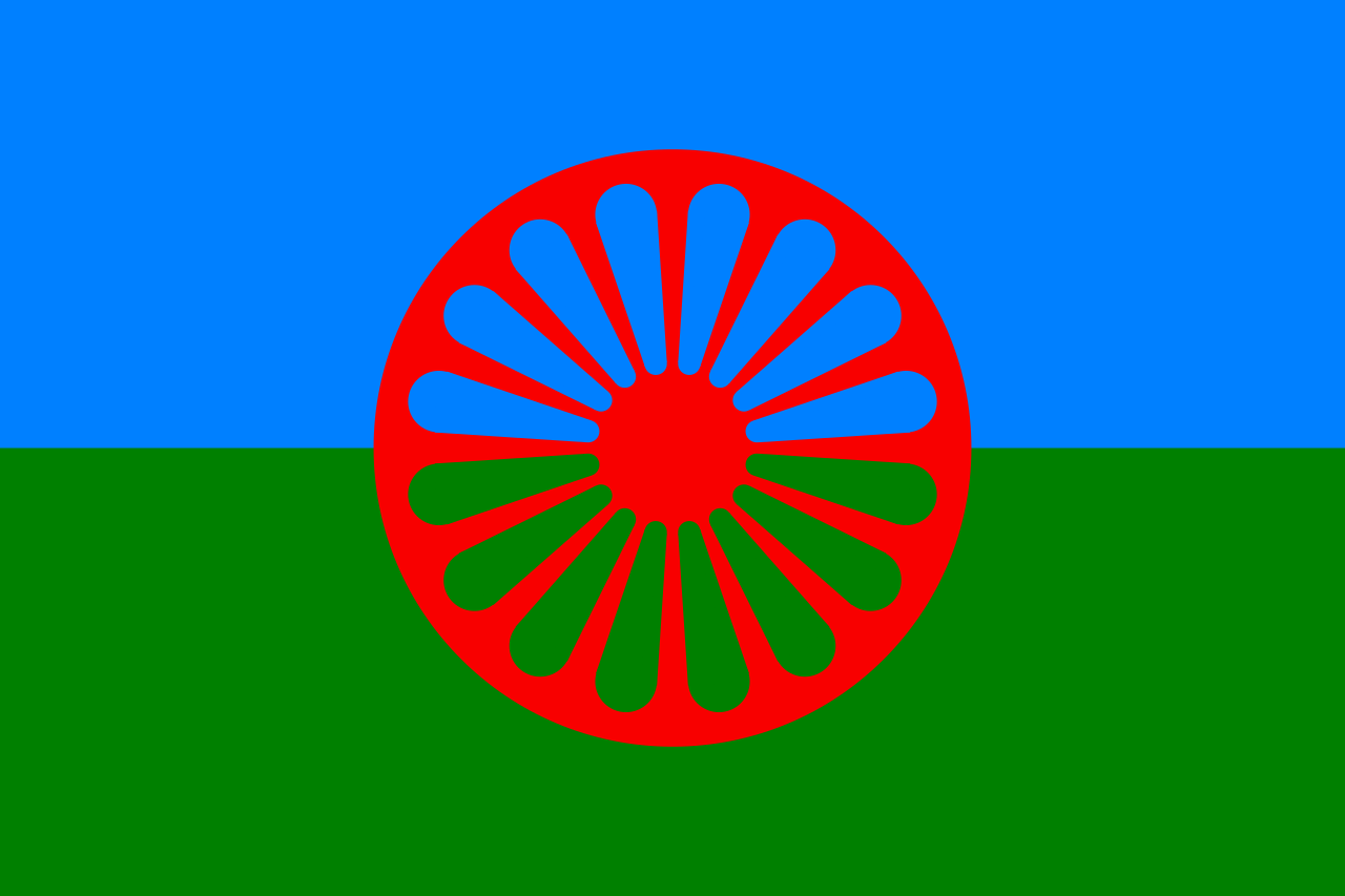 Romani-pins