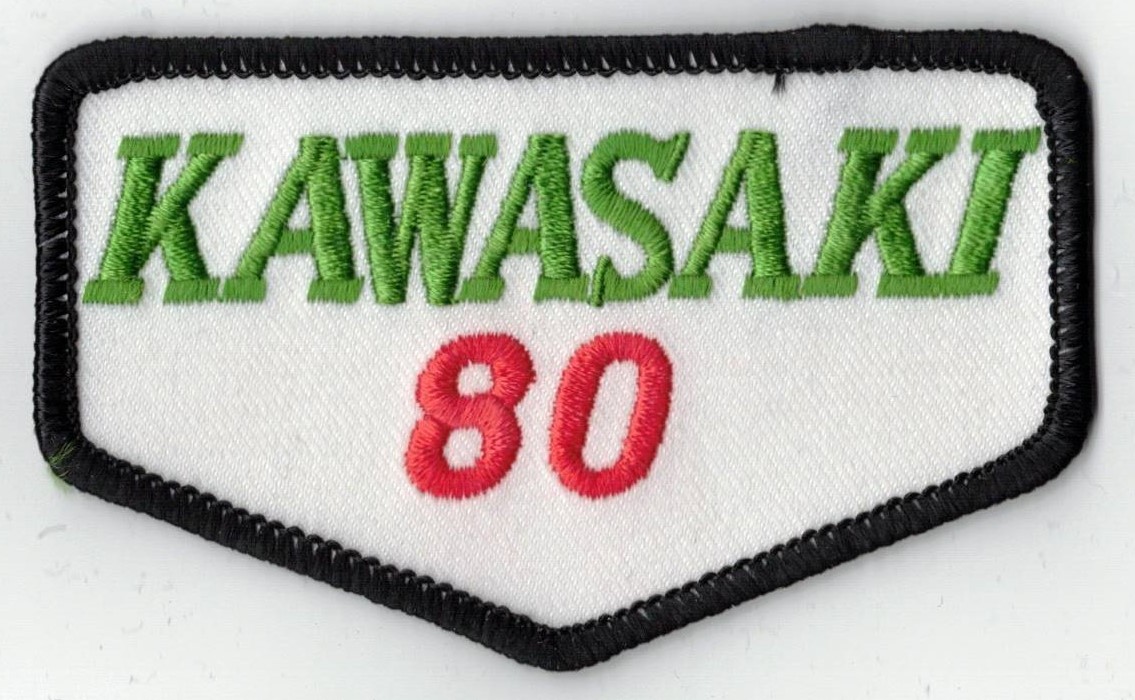 KAWASAKI 80 TYGMÄRKE ca90x54mm