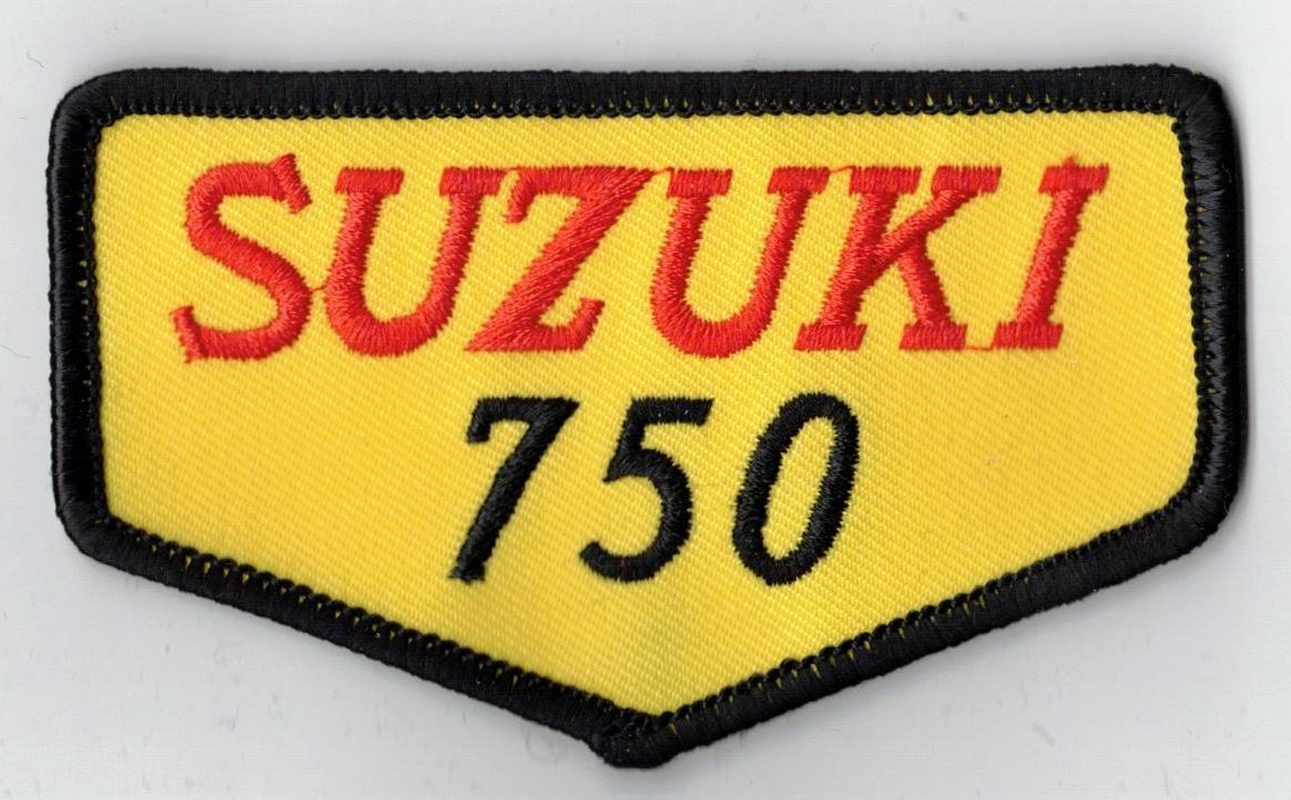 SUZUKI 750 TYGMÄRKE ca90x54mm