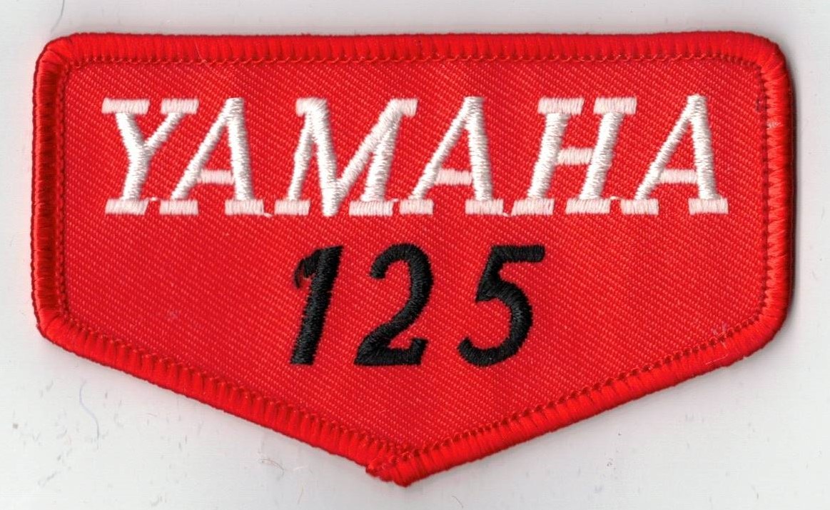 YAMAHA 125 TYGMÄRKE ca90x54mm