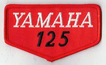 YAMAHA 125 TYGMÄRKE ca90x54mm
