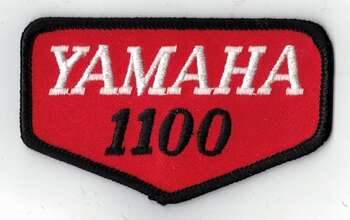 YAMAHA 1100 TYGMÄRKE ca90x54mm