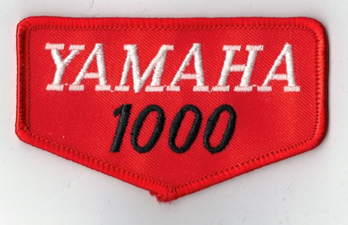 YAMAHA 1000 TYGMÄRKE ca90x54mm