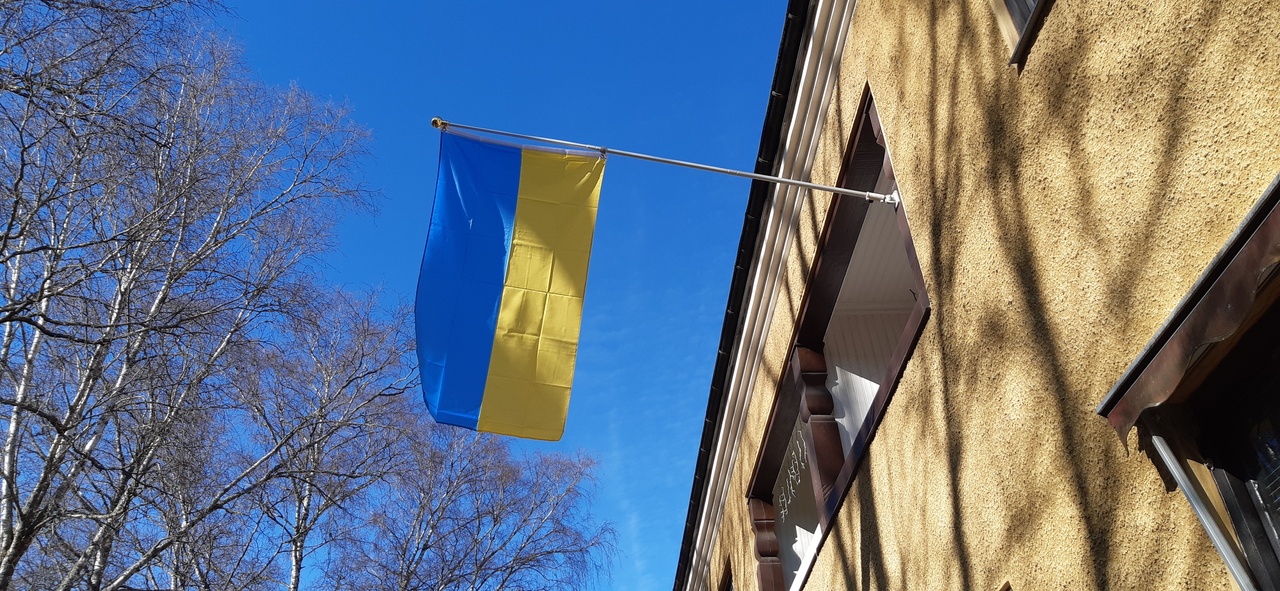 UKRAINA FLAGGA 150X90CM