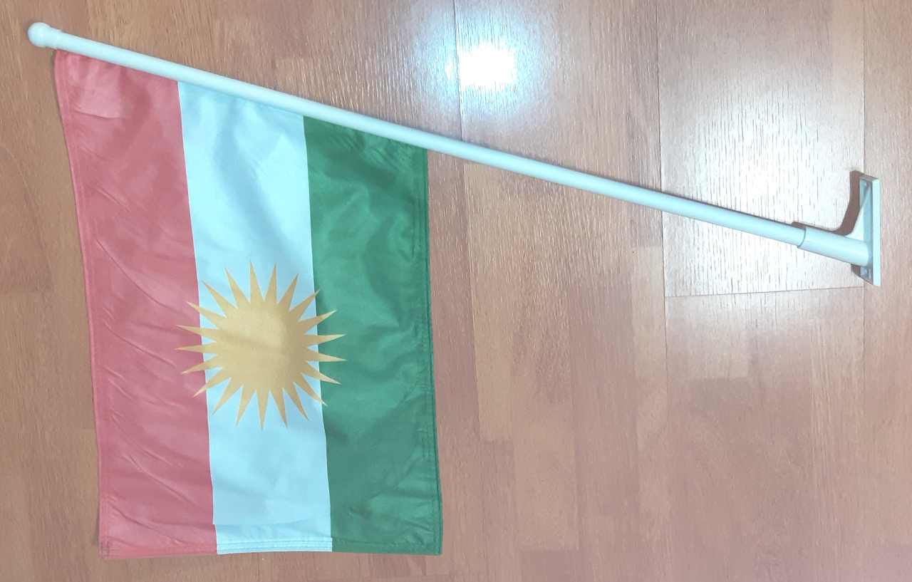 KURDISTAN FASADFLAGGA 60X40CM PÅ STÅNG 90CM LÅNG