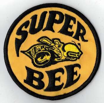 DODGE SUPER BEE TYGMÄRKE 88mm