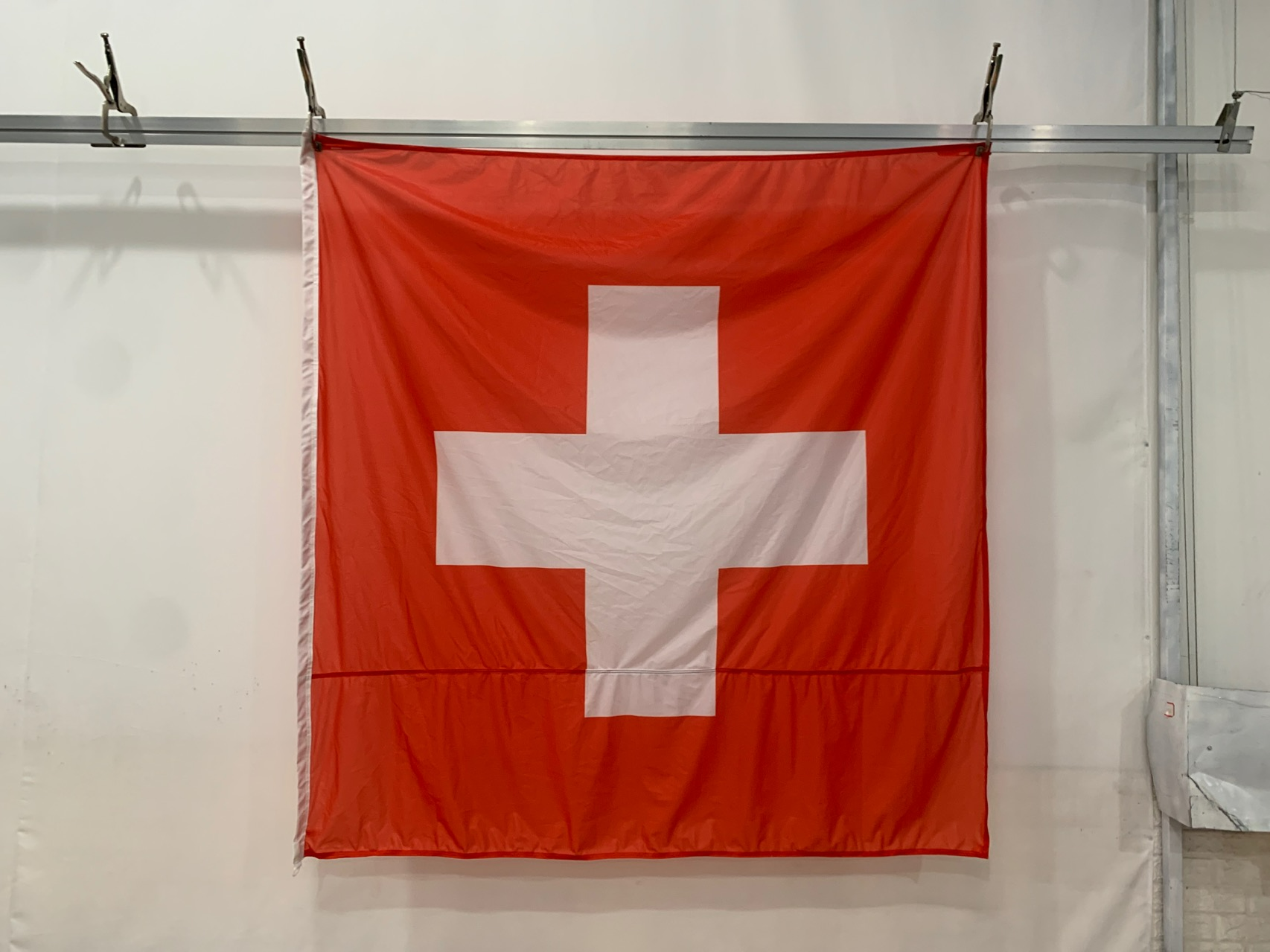 SCHWEIZ FLAGGA PREMIUM 190X190CM FÖR FLAGGSTÅNG 10 METER