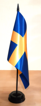 SVERIGE PREMIUM HANDFLAGGA 23X15CM I SATIN