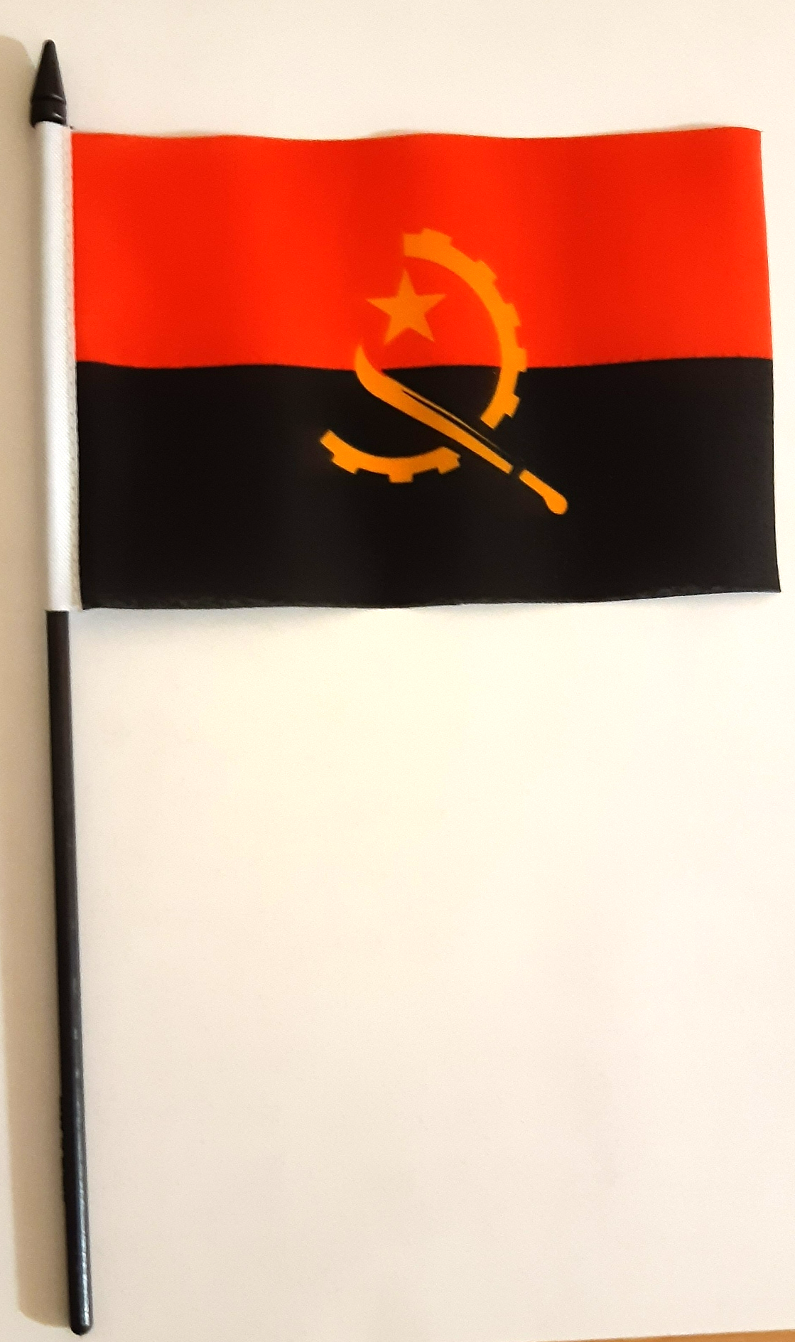 ANGOLA HANDFLAGGA 23X15CM